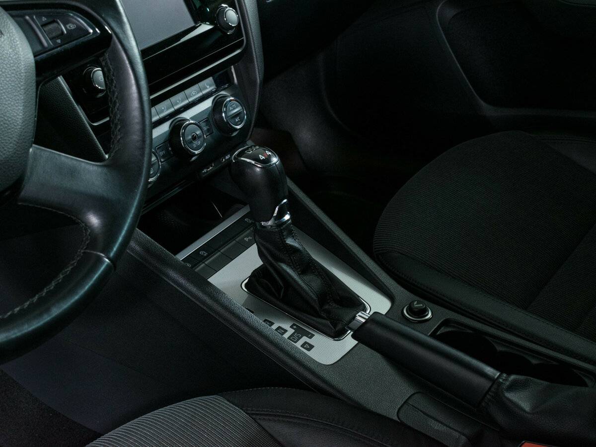 Skoda Octavia 2014 года с пробегом. Фото: #13
