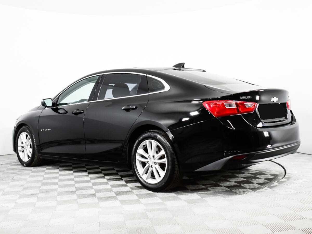 Chevrolet Malibu 2017 года с пробегом. Фото: #5