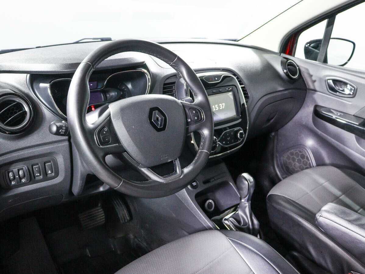 Renault Kaptur 2020 года с пробегом. Фото: #13