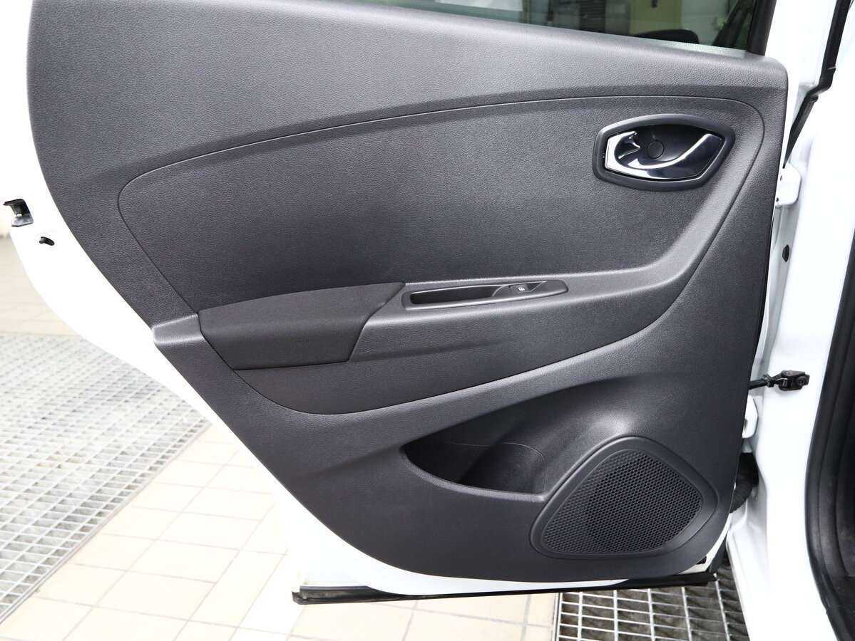 Renault Kaptur 2017 года с пробегом. Фото: #6