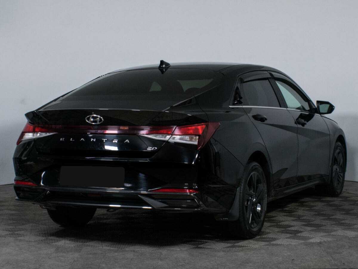 Hyundai Elantra 2020 года с пробегом. Фото: #4