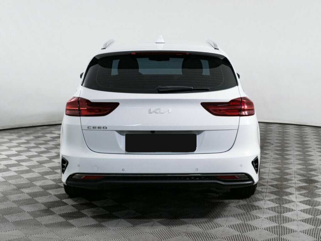 Kia Ceed 2022 года с пробегом. Фото: #4