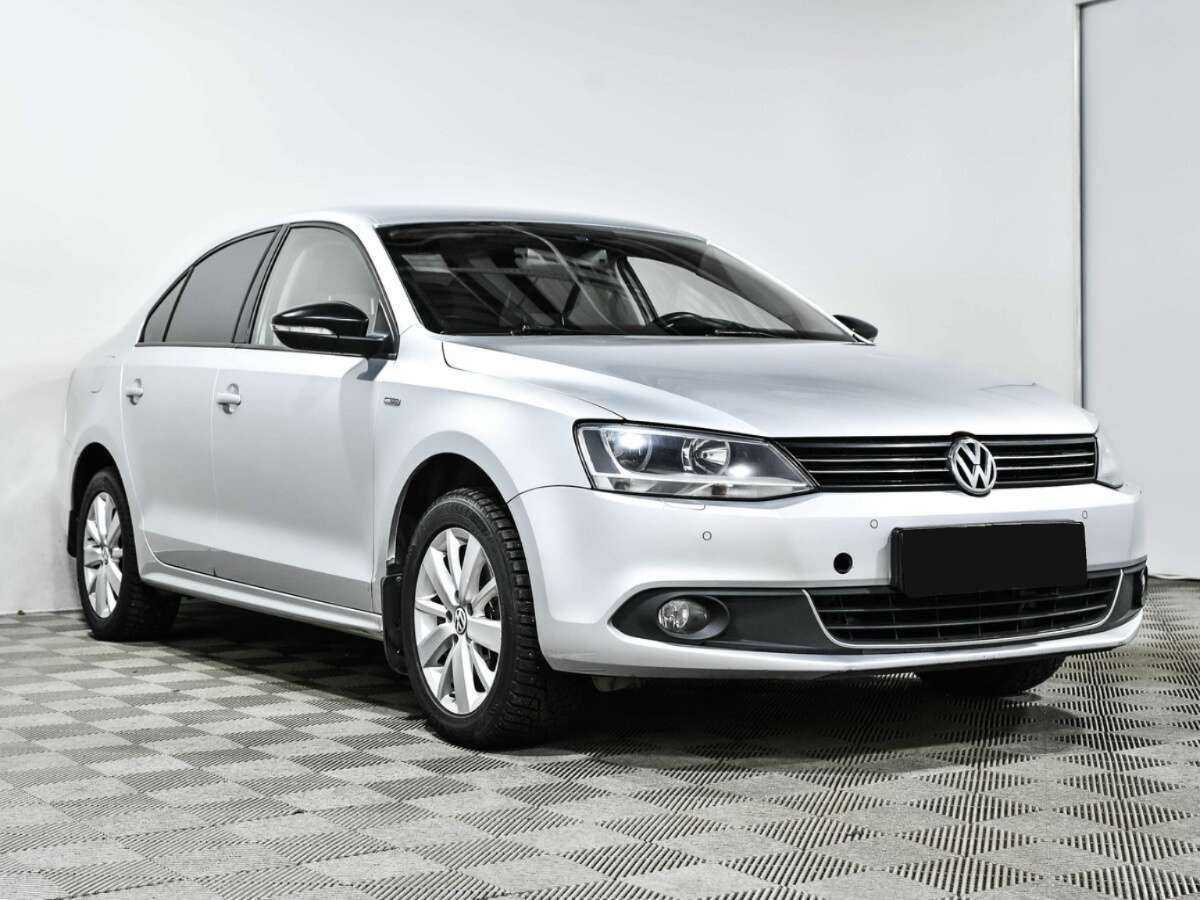 Volkswagen Jetta 2013 года с пробегом. Фото: #2