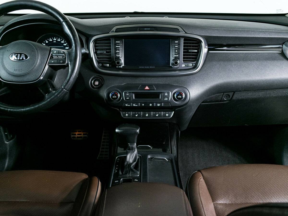Kia Sorento 2017 года с пробегом. Фото: #8