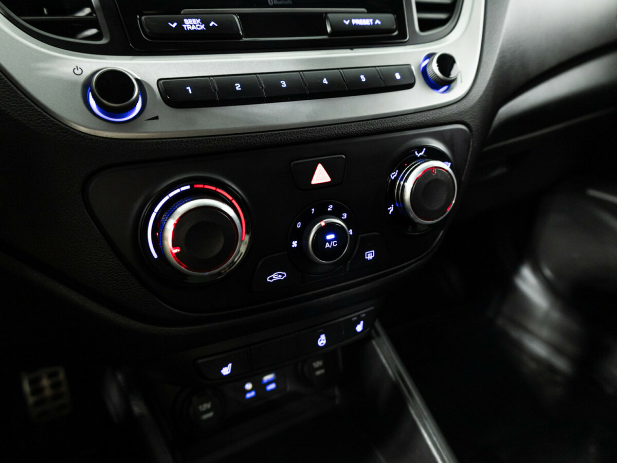 Hyundai Solaris 2017 года с пробегом. Фото: #14