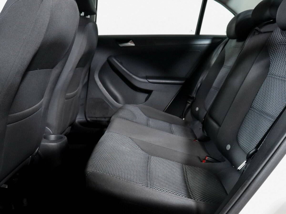 Volkswagen Jetta 2014 года с пробегом. Фото: #7