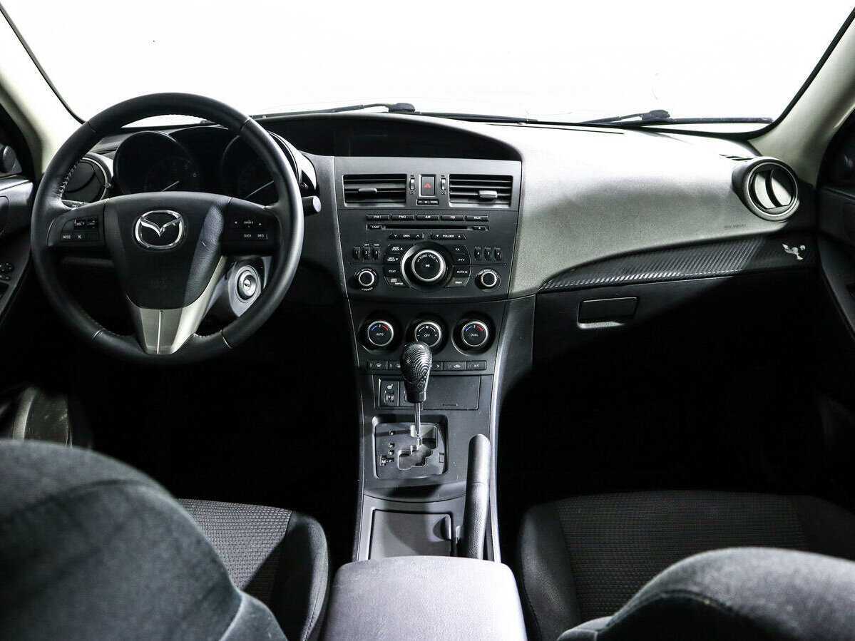 Mazda 3 2012 года с пробегом. Фото: #9