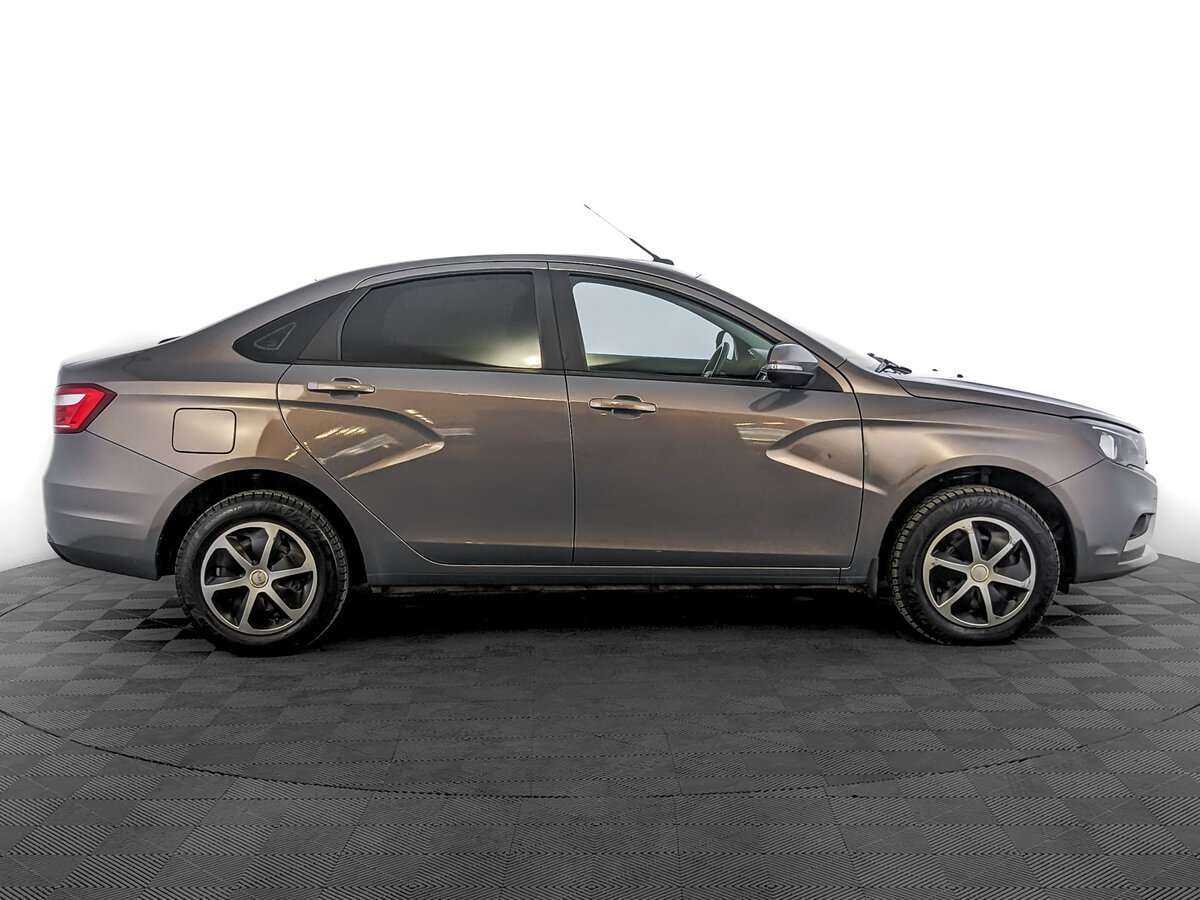 Lada (ВАЗ) Vesta 2021 года с пробегом. Фото: #3