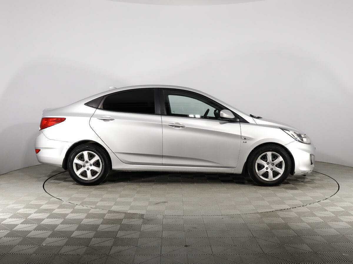 Hyundai Solaris 2012 года с пробегом. Фото: #4