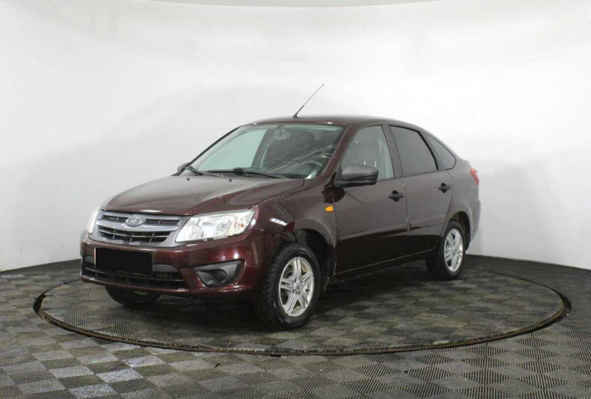 Lada (ВАЗ) Granta 2015 года с пробегом. Посмотреть фото