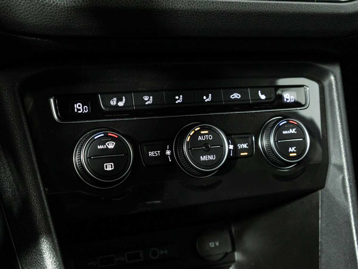Volkswagen Tiguan 2019 года с пробегом. Фото: #17