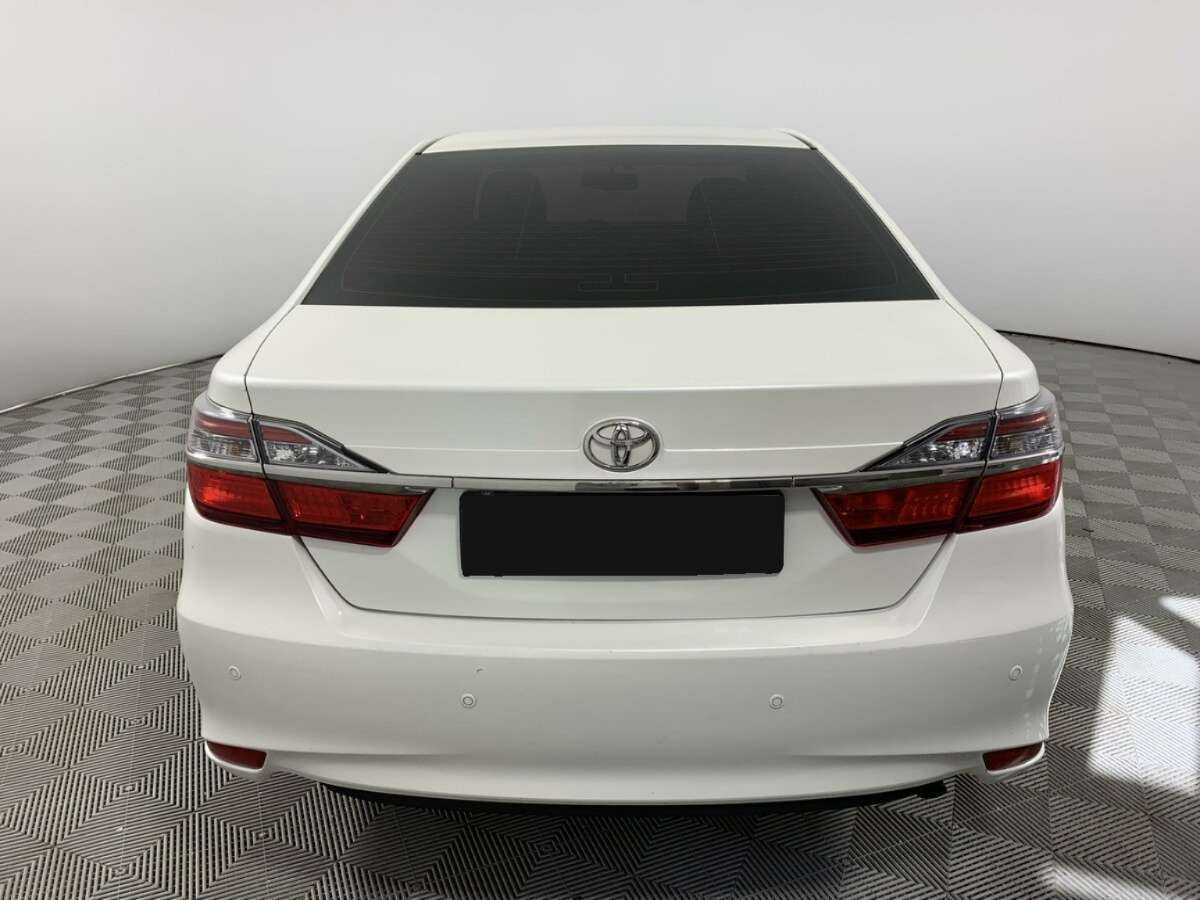 Toyota Camry 2016 года с пробегом. Фото: #5