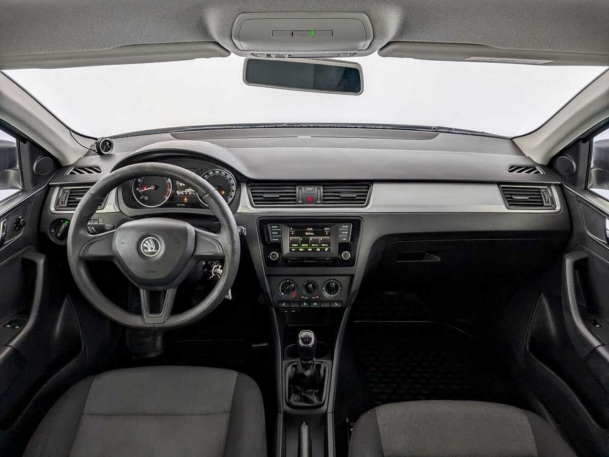 Skoda Rapid 2017 года с пробегом. Фото: #13