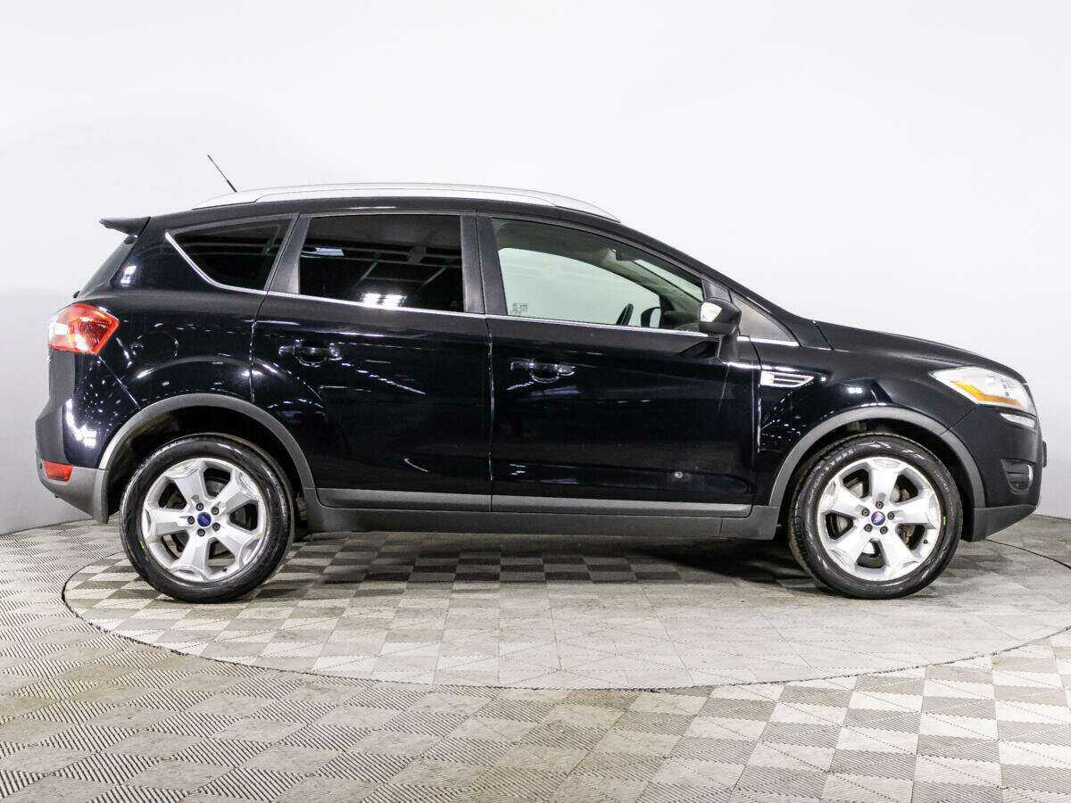 Ford Kuga 2012 года с пробегом. Фото: #3