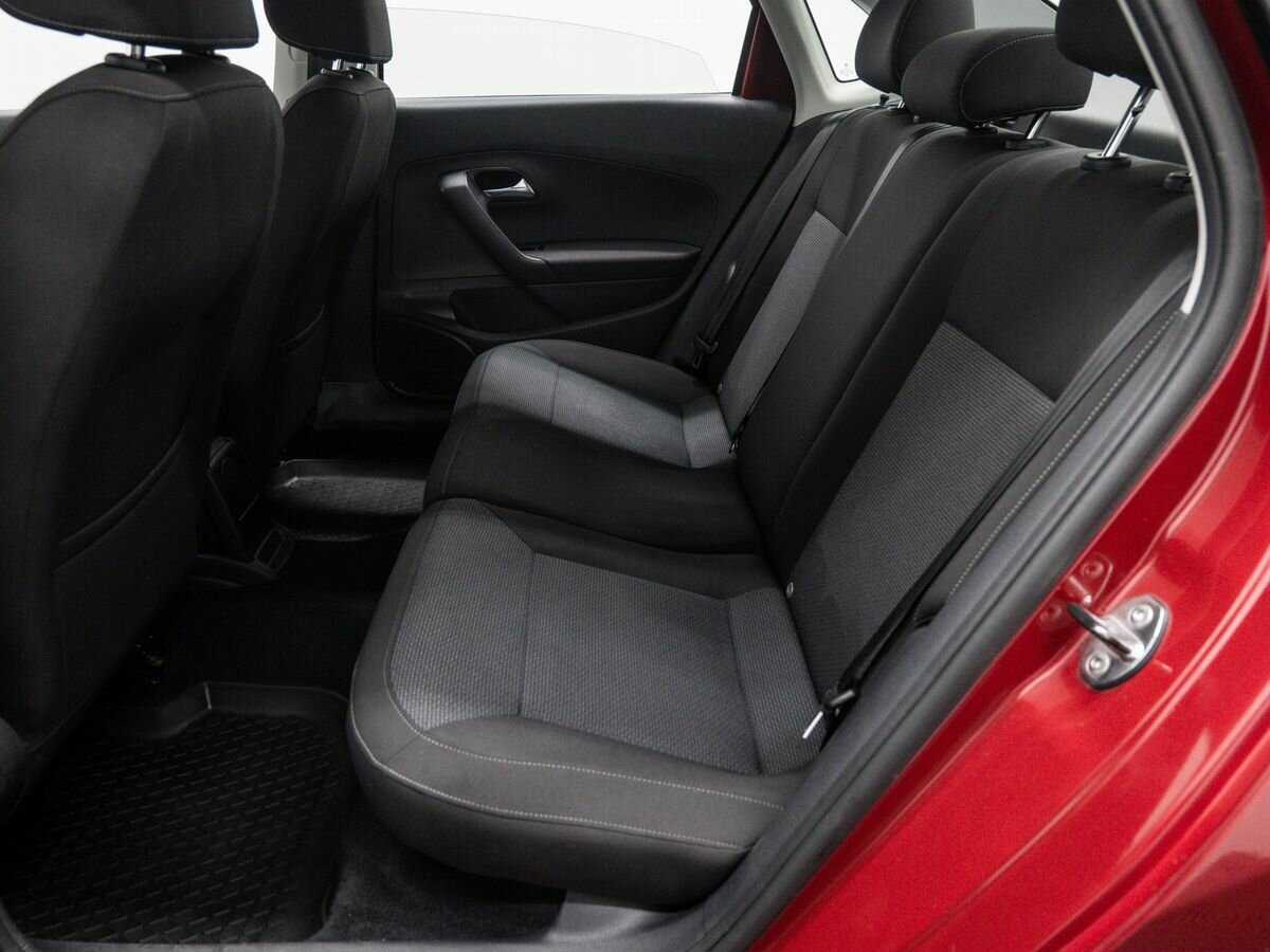 Volkswagen Polo 2017 года с пробегом. Фото: #9