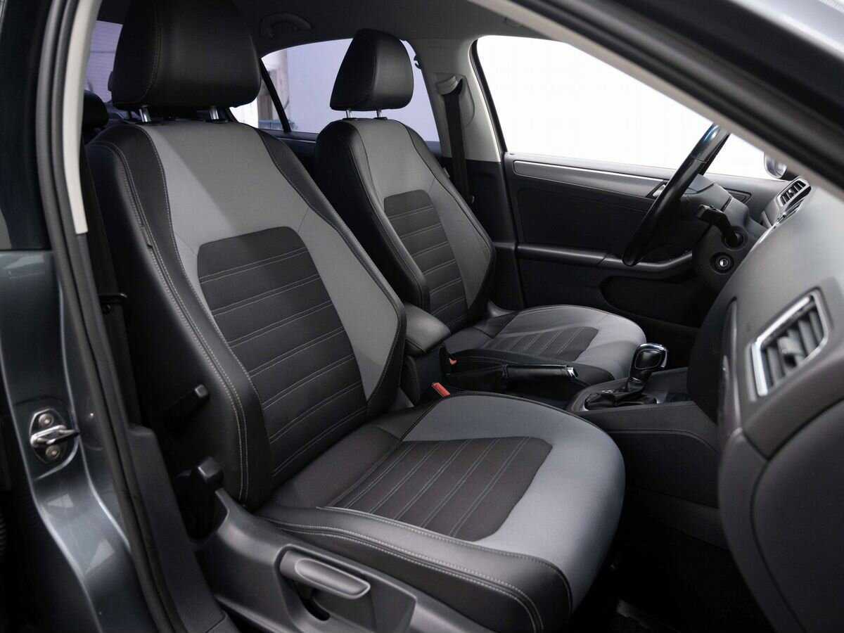 Volkswagen Jetta 2012 года с пробегом. Фото: #11