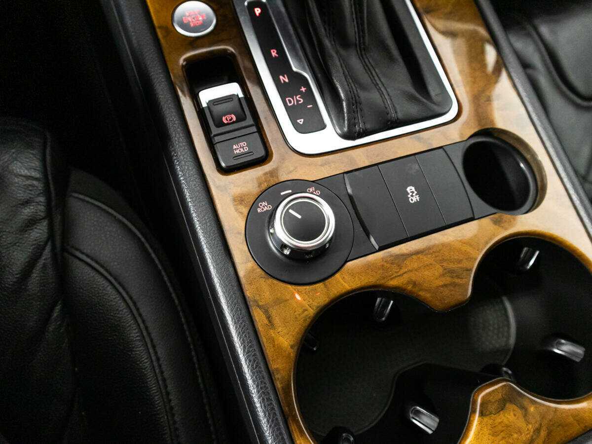 Volkswagen Touareg 2013 года с пробегом. Фото: #19