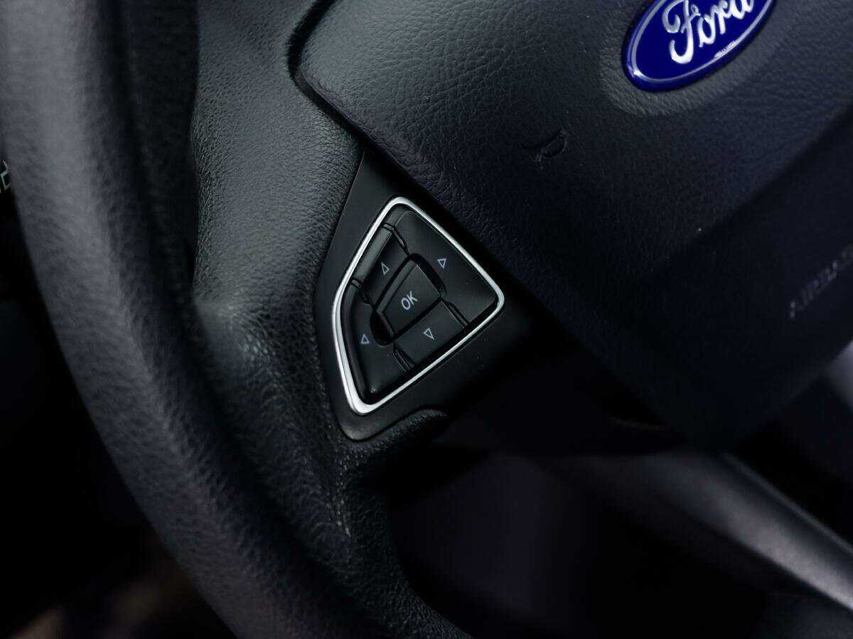 Ford Focus 2018 года с пробегом. Фото: #11