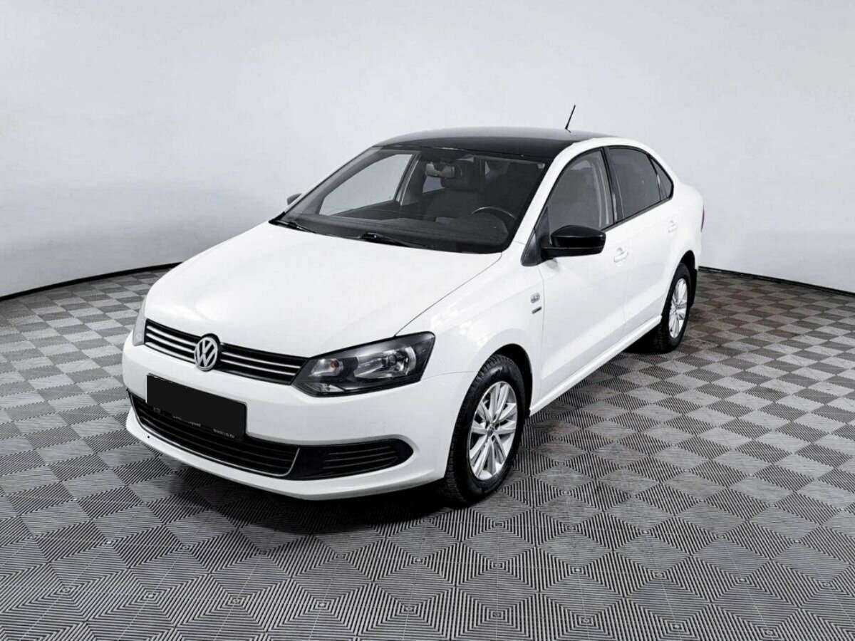 Volkswagen Polo 2013 года с пробегом. Посмотреть фото