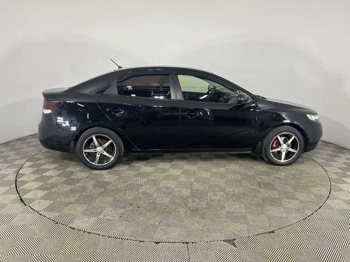 Kia Cerato 2013 года с пробегом. Фото: #2