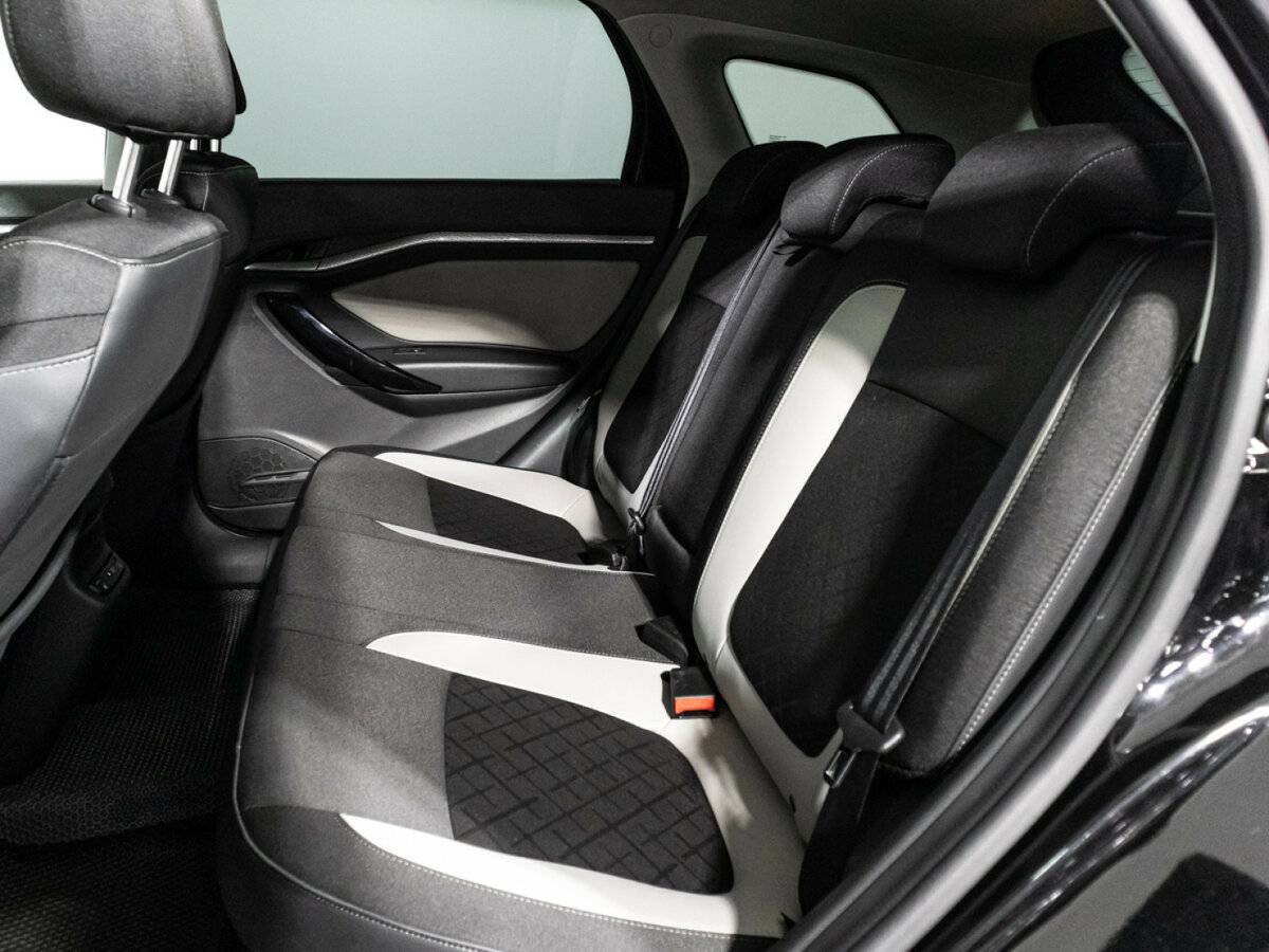 Lada (ВАЗ) Vesta 2021 года с пробегом. Фото: #9