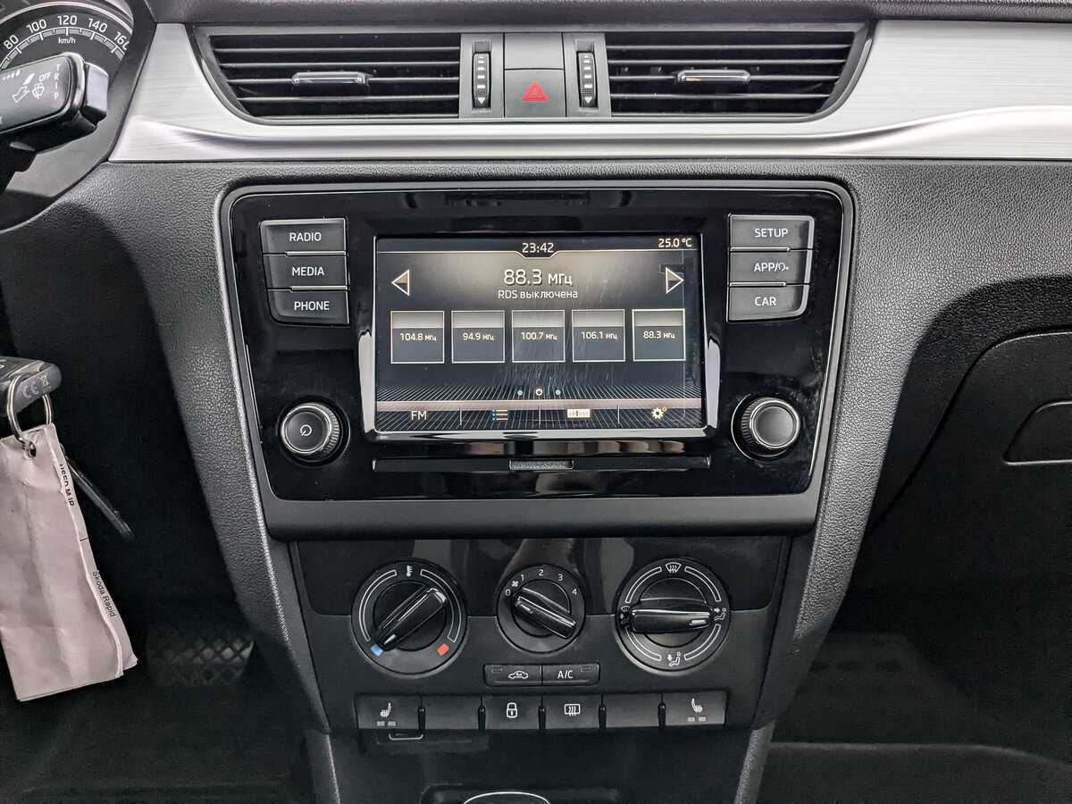 Skoda Rapid 2019 года с пробегом. Фото: #12