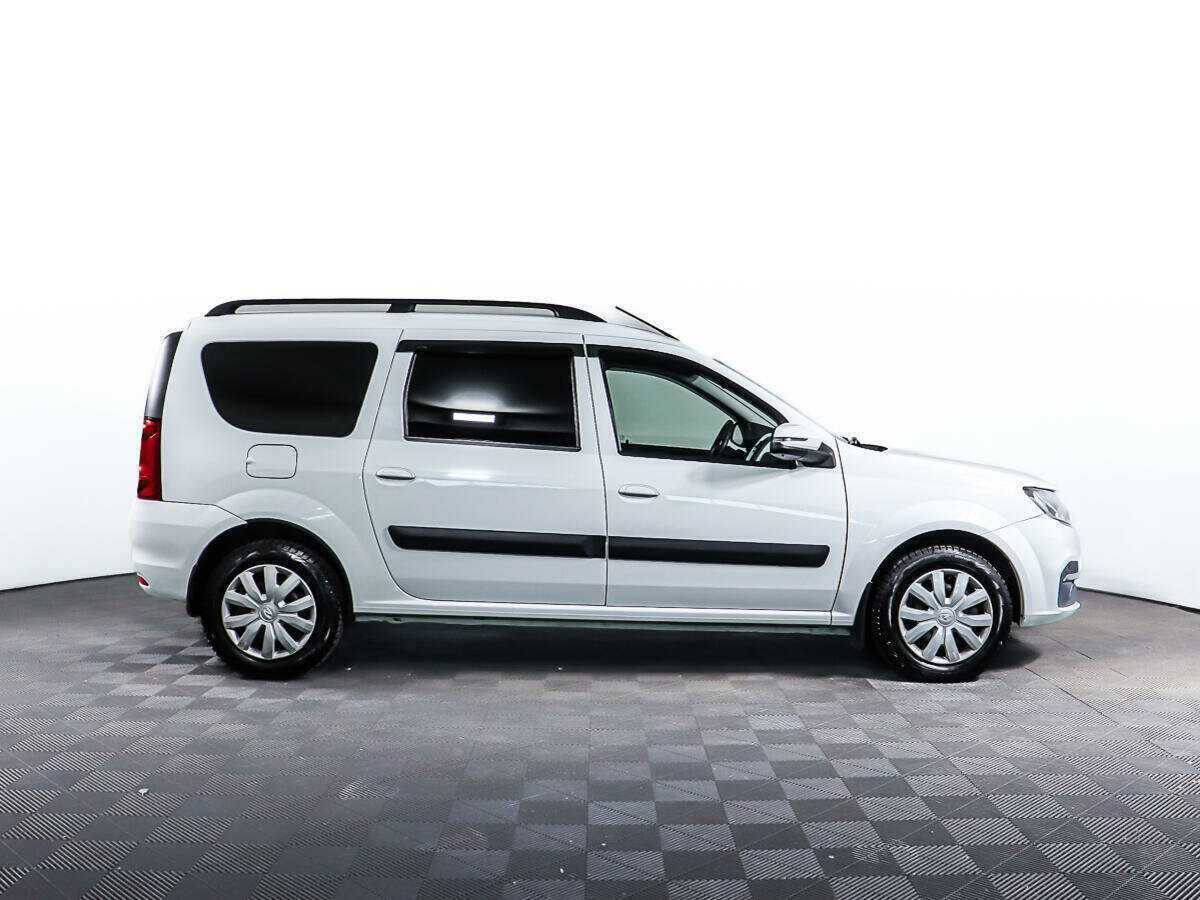 Lada (ВАЗ) Largus 2021 года с пробегом. Фото: #3