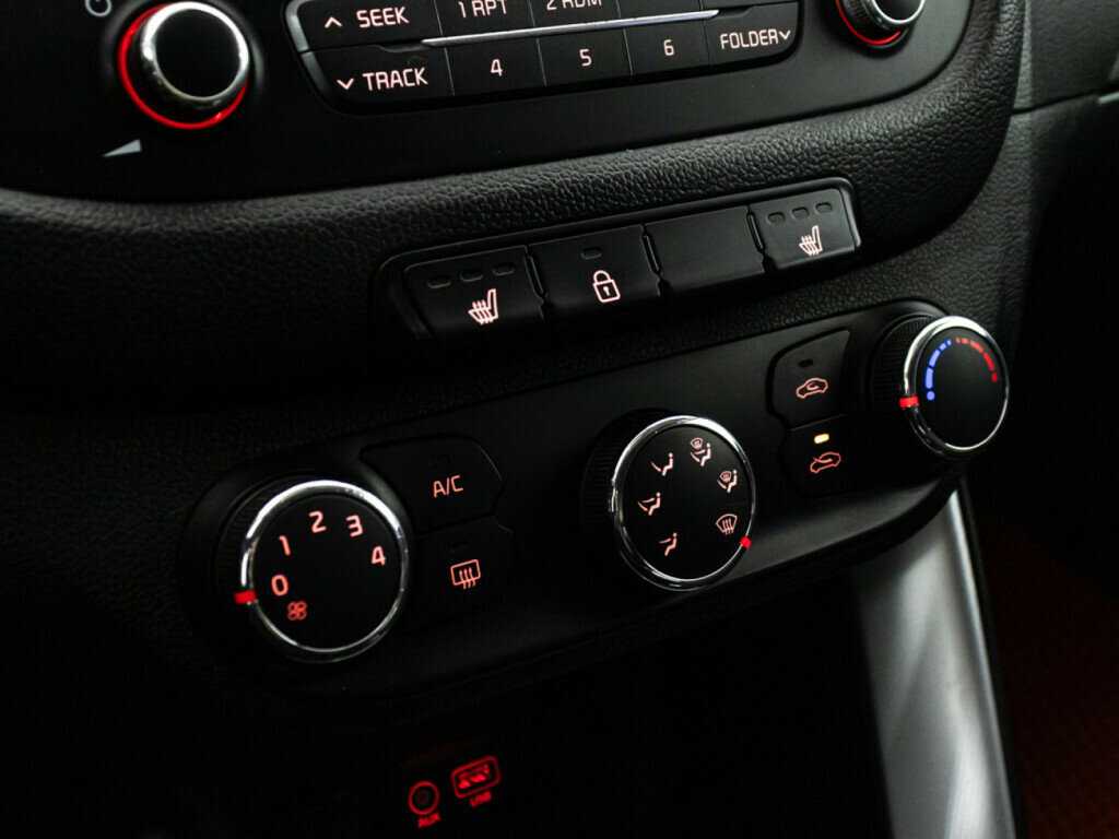 Kia Ceed 2015 года с пробегом. Фото: #14