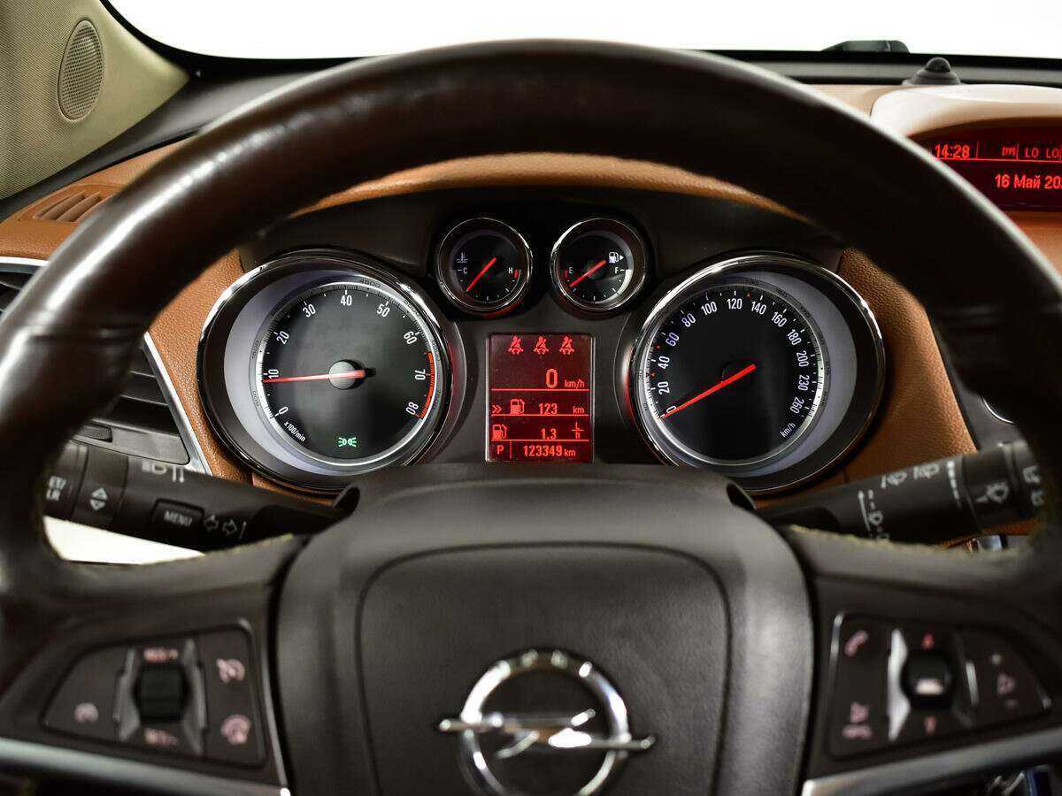 Opel Mokka 2013 года с пробегом. Фото: #10