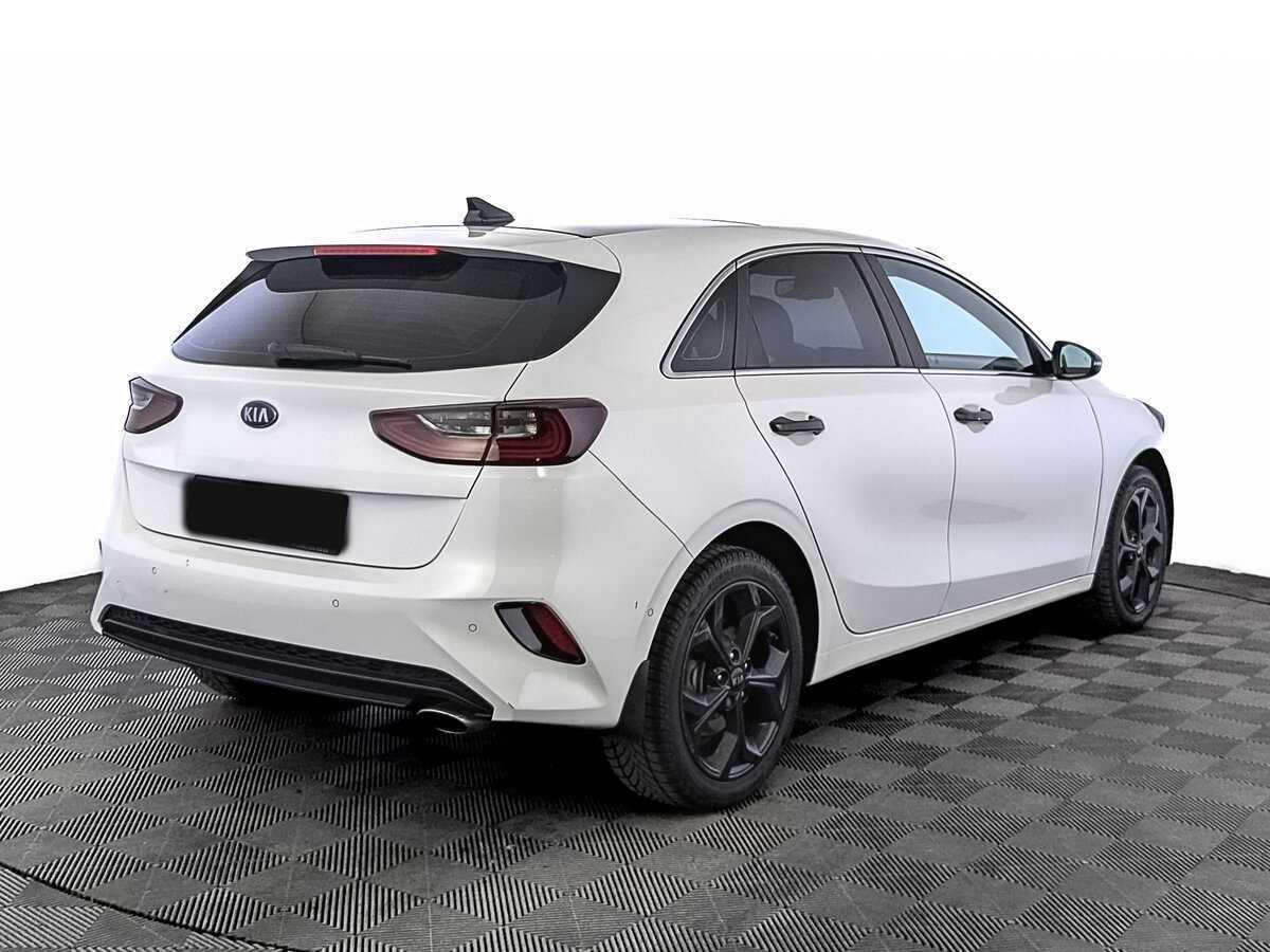 Kia Ceed 2019 года с пробегом. Фото: #4
