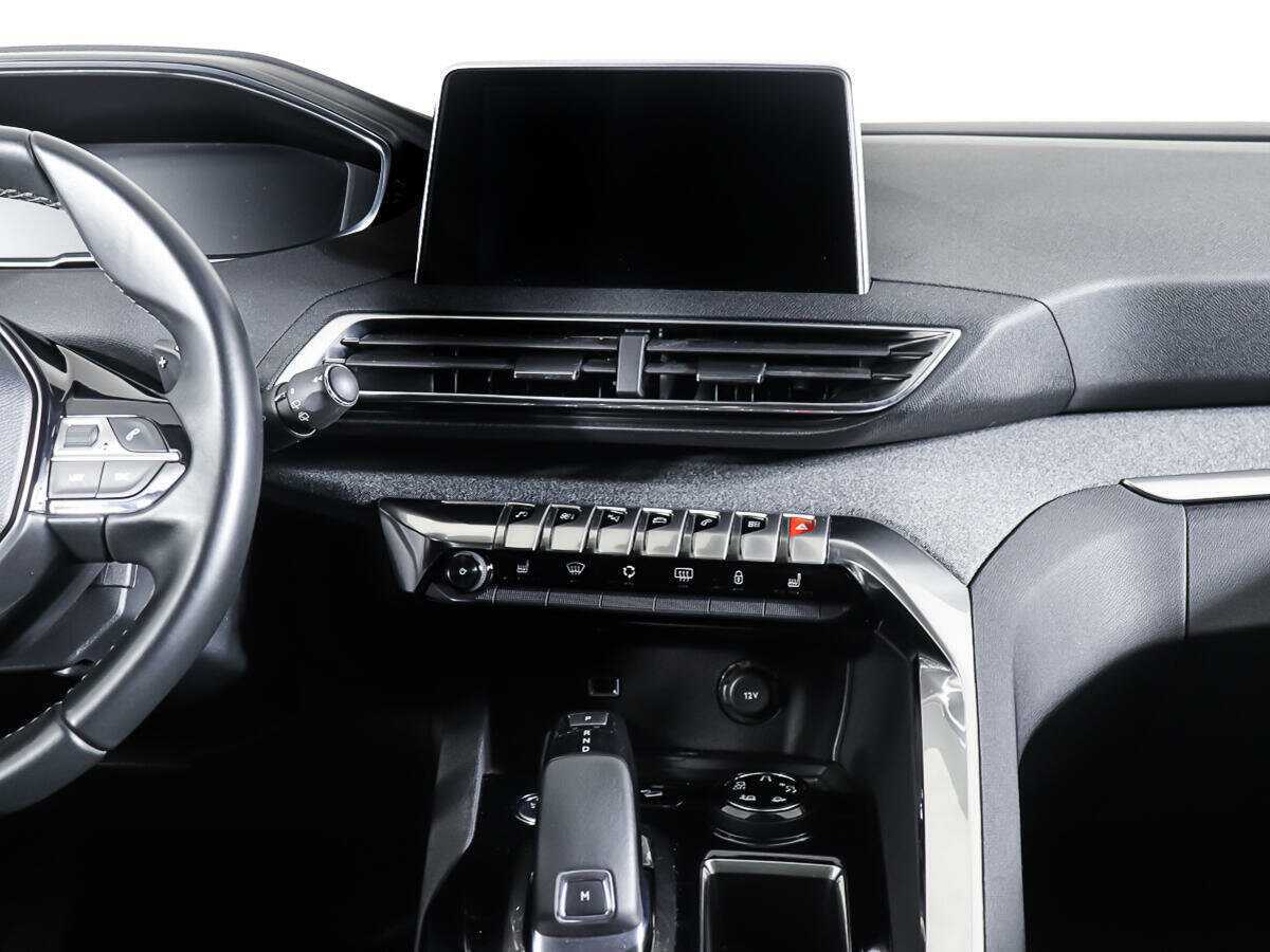 Peugeot 3008 2017 года с пробегом. Фото: #11