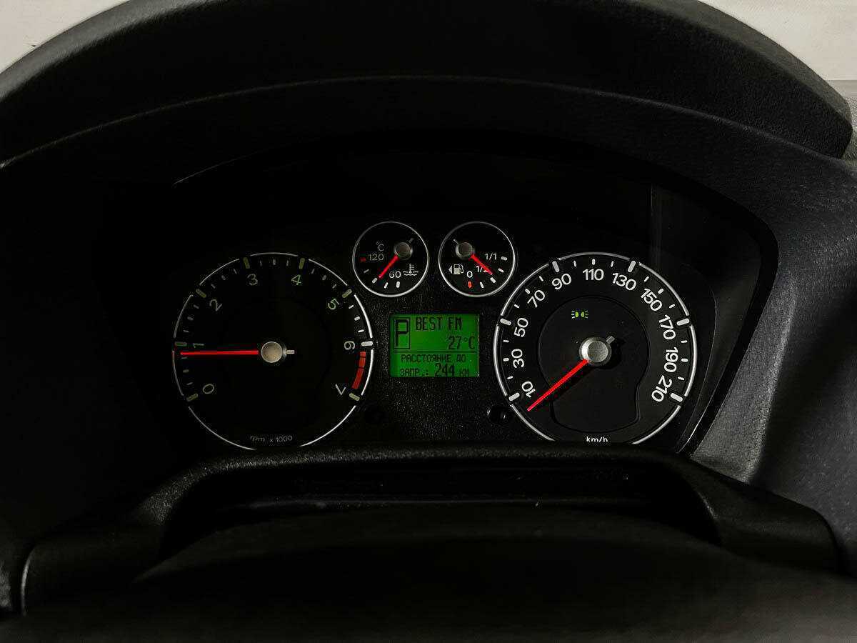 Ford Fusion 2012 года с пробегом. Фото: #8