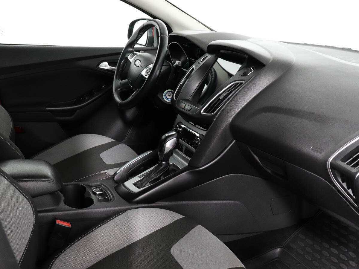 Ford Focus 2012 года с пробегом. Фото: #6