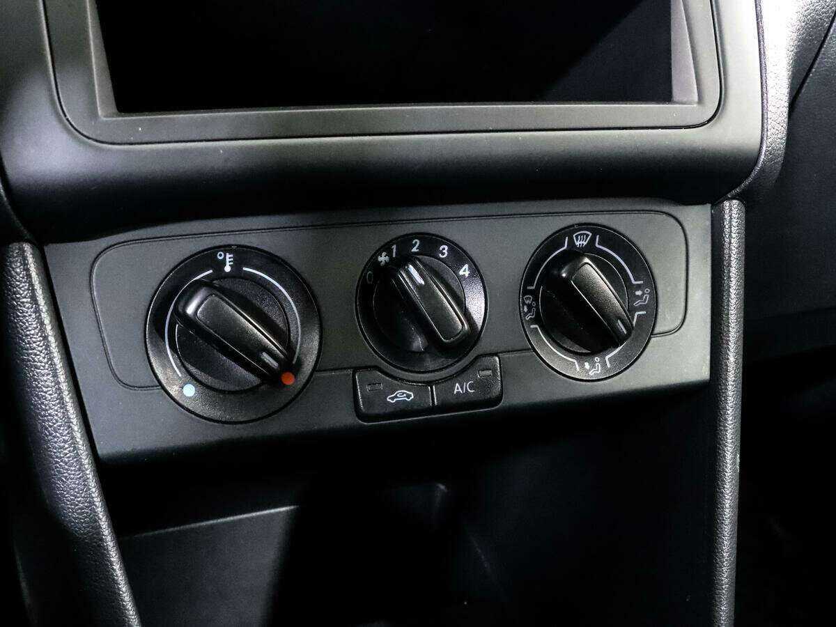 Volkswagen Polo 2018 года с пробегом. Фото: #13