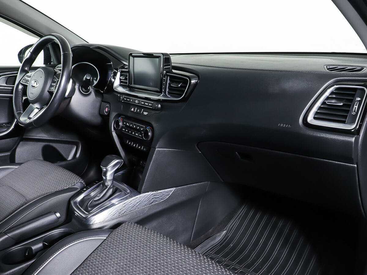 Kia Ceed 2018 года с пробегом. Фото: #7