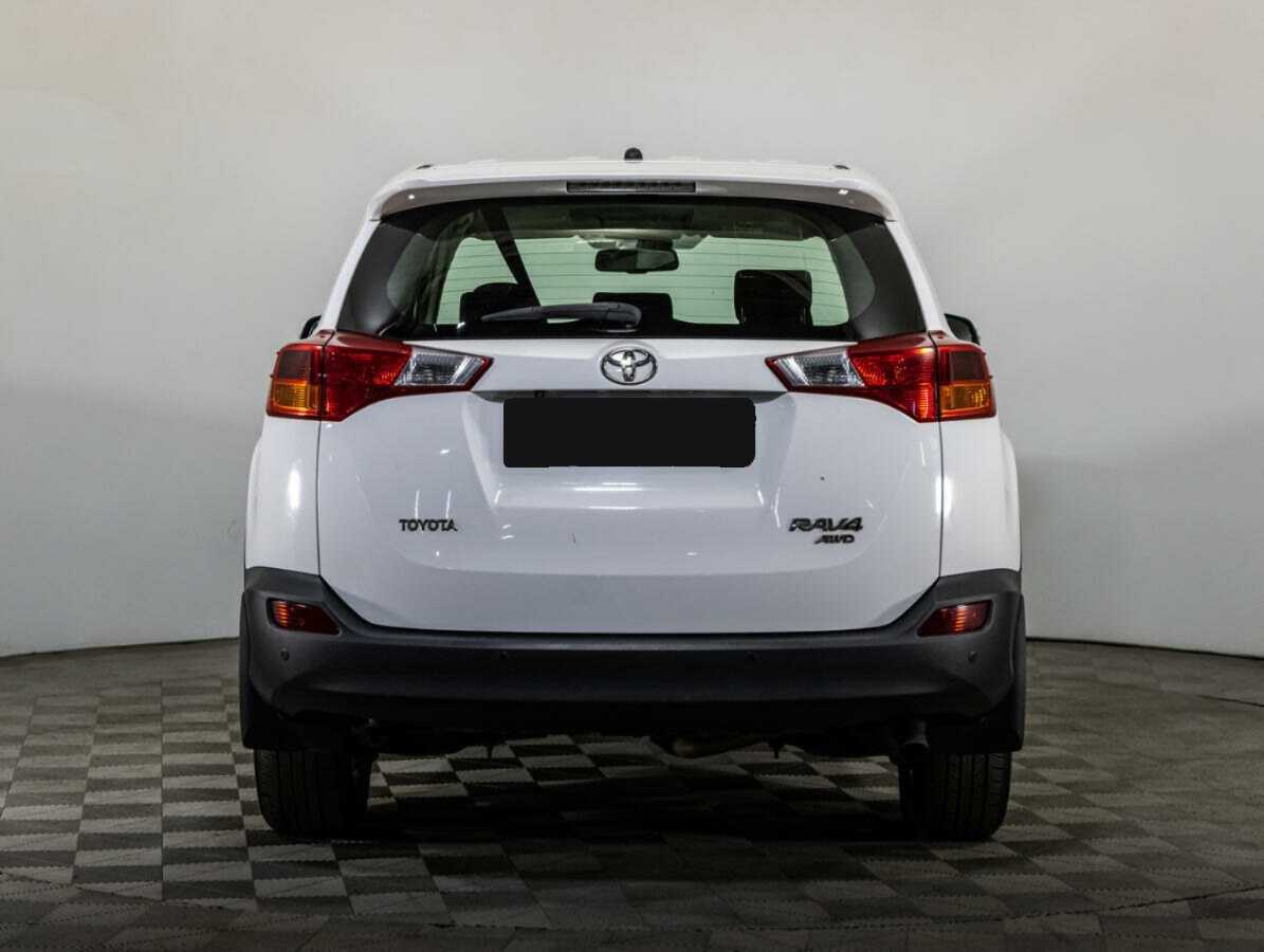 Toyota RAV4 2013 года с пробегом. Фото: #4