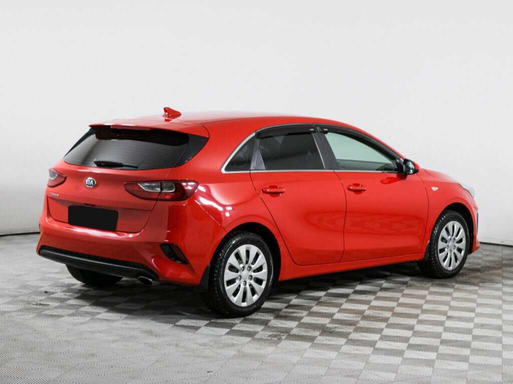 Kia Ceed 2020 года с пробегом. Фото: #3