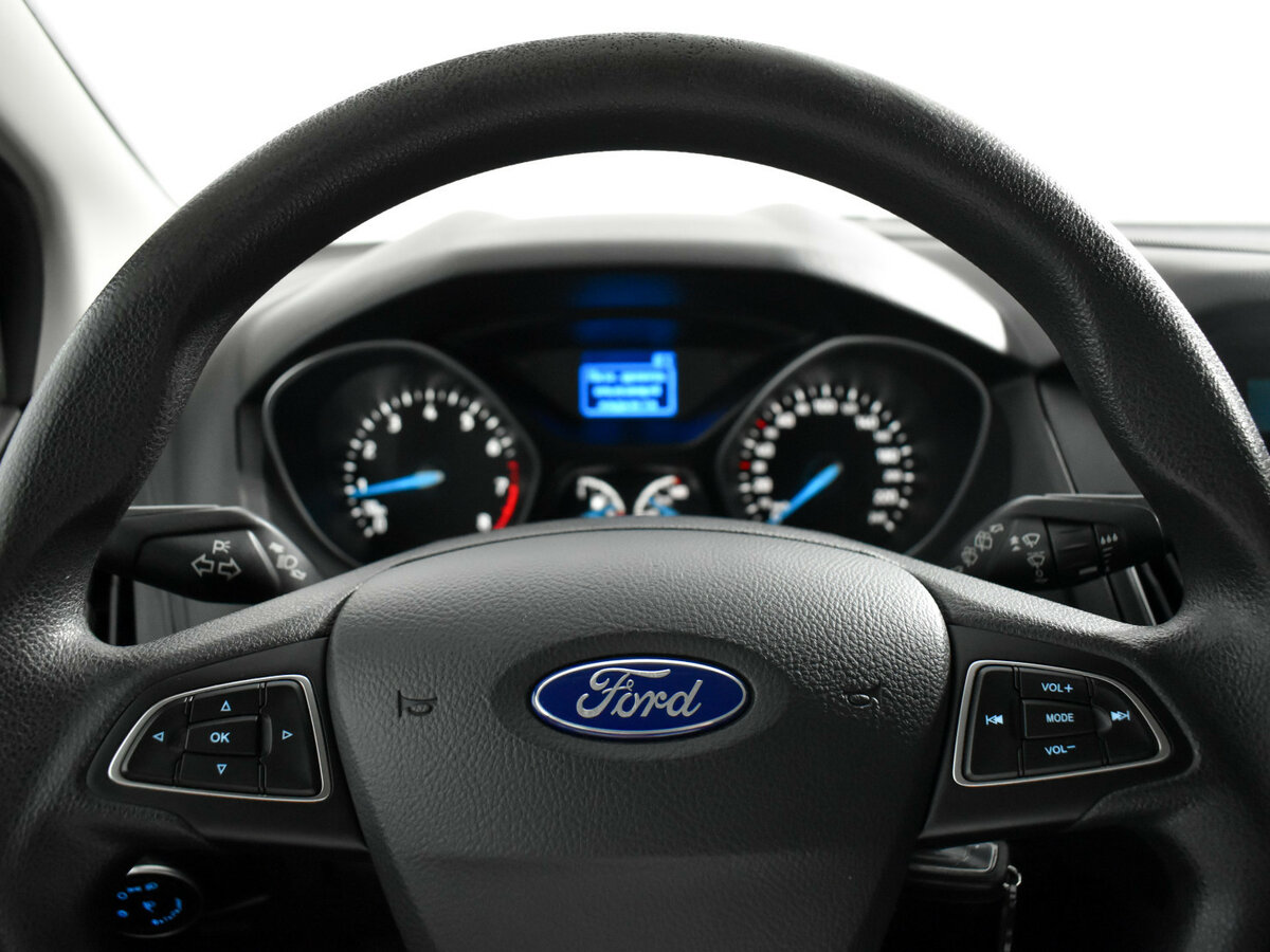 Ford Focus 2016 года с пробегом. Фото: #16