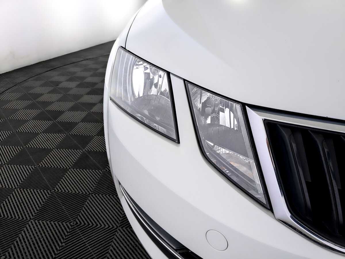 Skoda Octavia 2018 года с пробегом. Фото: #16