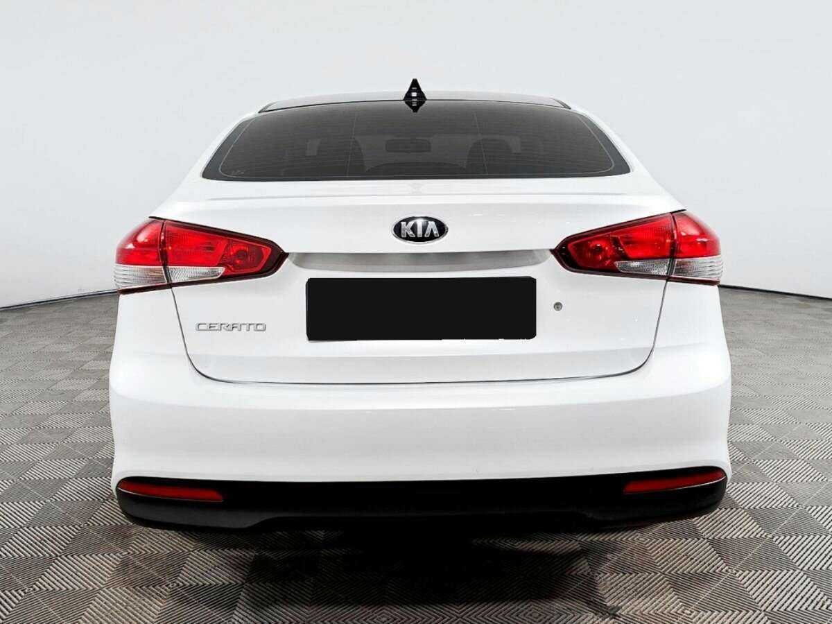 Kia Cerato 2017 года с пробегом. Фото: #5
