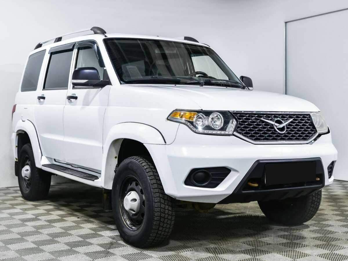 УАЗ Patriot 2017 года с пробегом. Фото: #2