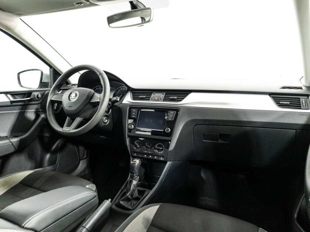 Skoda Rapid 2018 года с пробегом. Фото: #8