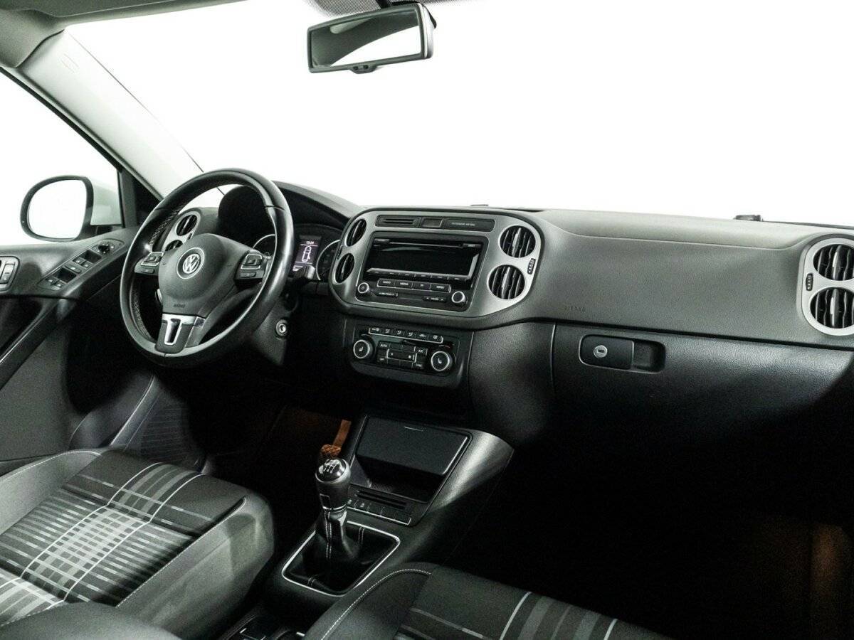 Volkswagen Tiguan 2015 года с пробегом. Фото: #8