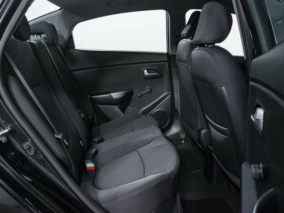 Kia Rio 2016 года с пробегом. Фото: #9