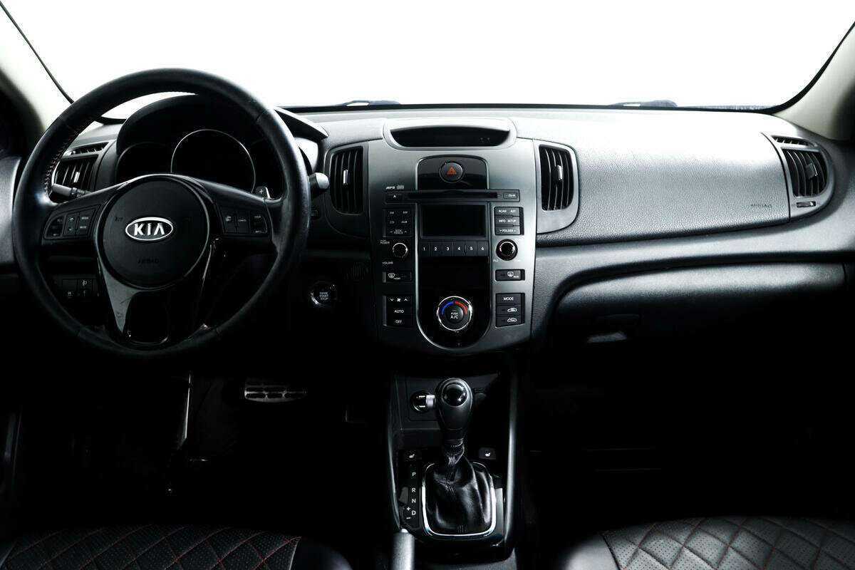 Kia Cerato 2012 года с пробегом. Фото: #10