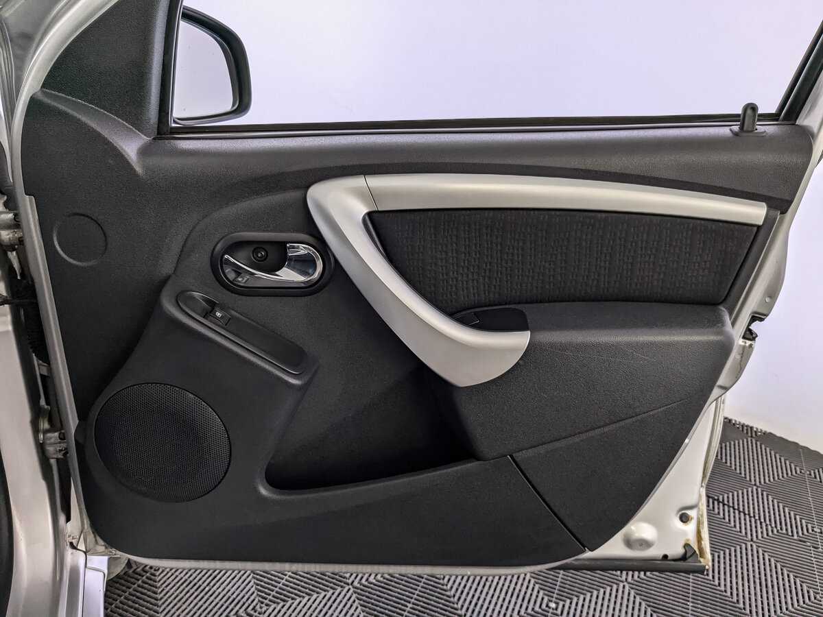 Nissan Terrano 2018 года с пробегом. Фото: #20