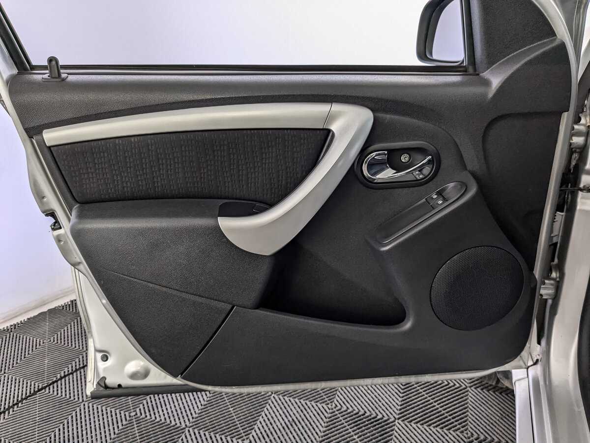 Nissan Terrano 2018 года с пробегом. Фото: #14