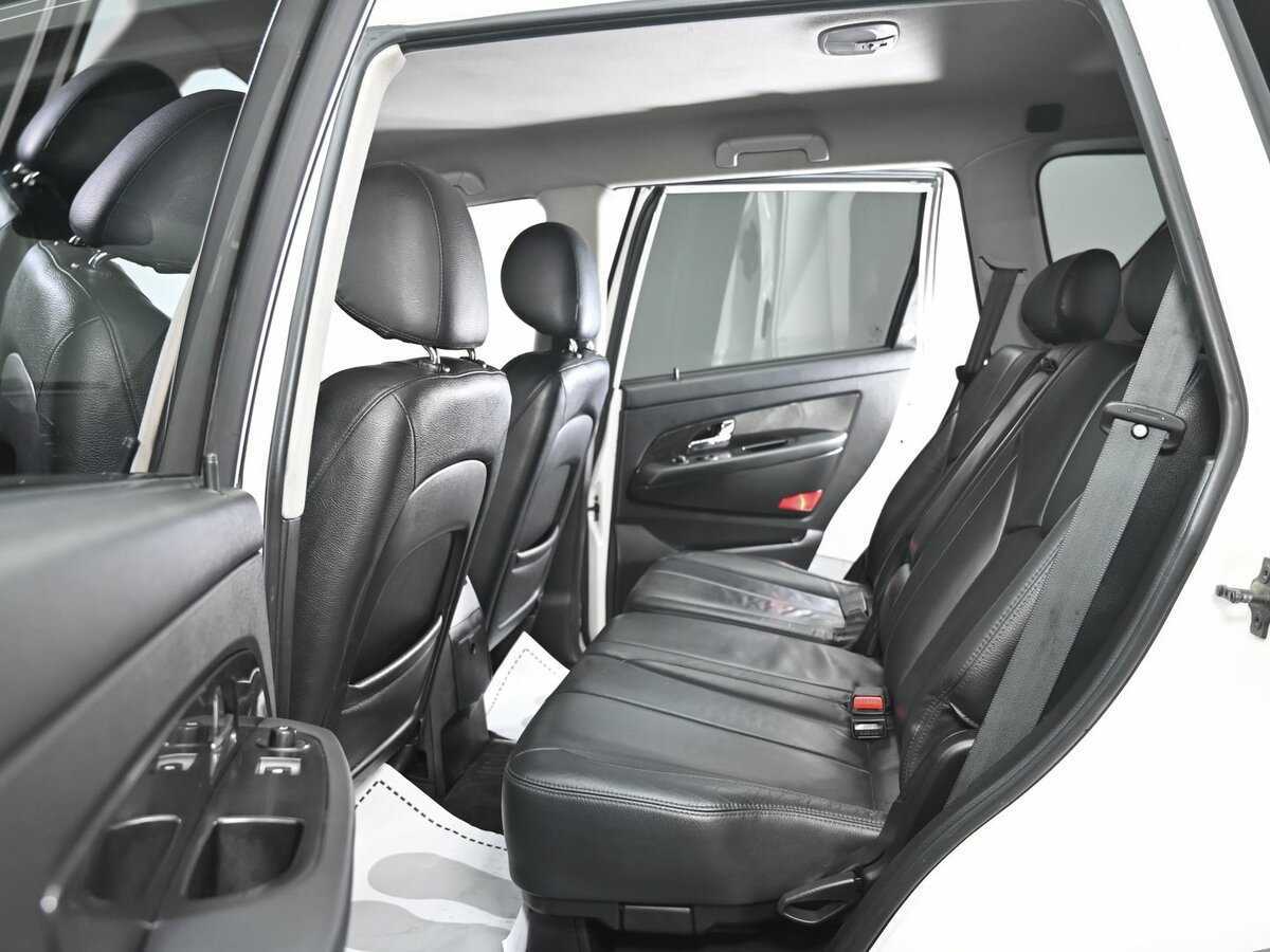 SsangYong Rexton 2013 года с пробегом. Фото: #5