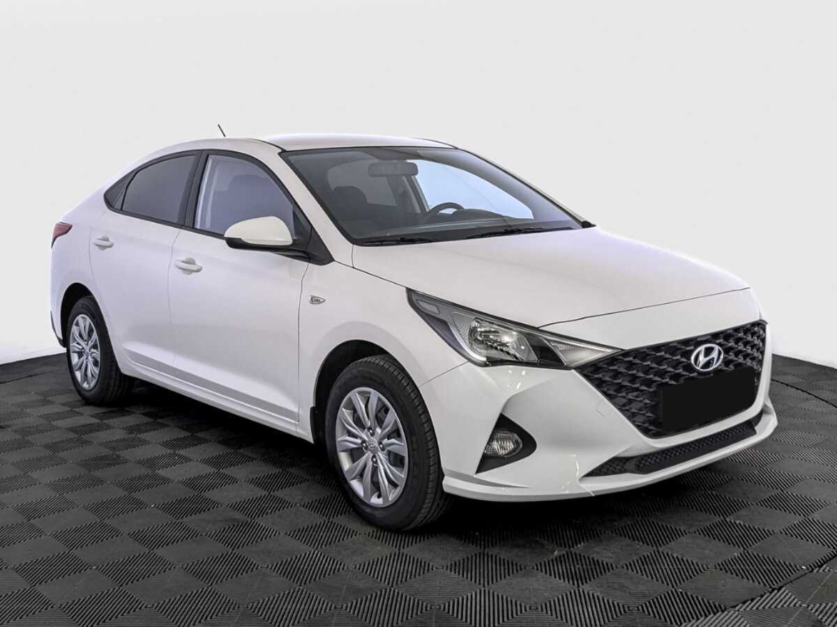 Hyundai Solaris 2022 года с пробегом. Фото: #2