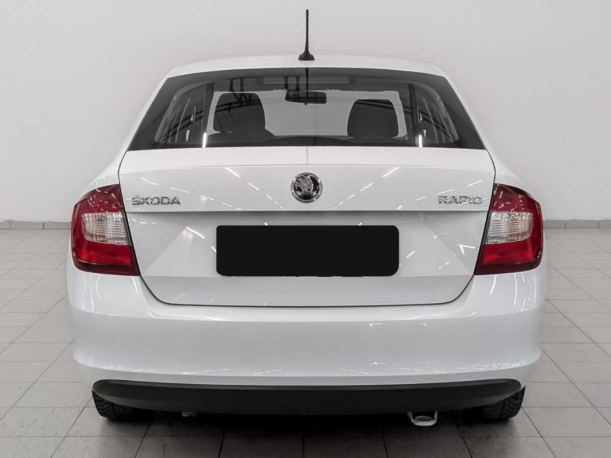 Skoda Rapid 2017 года с пробегом. Фото: #5